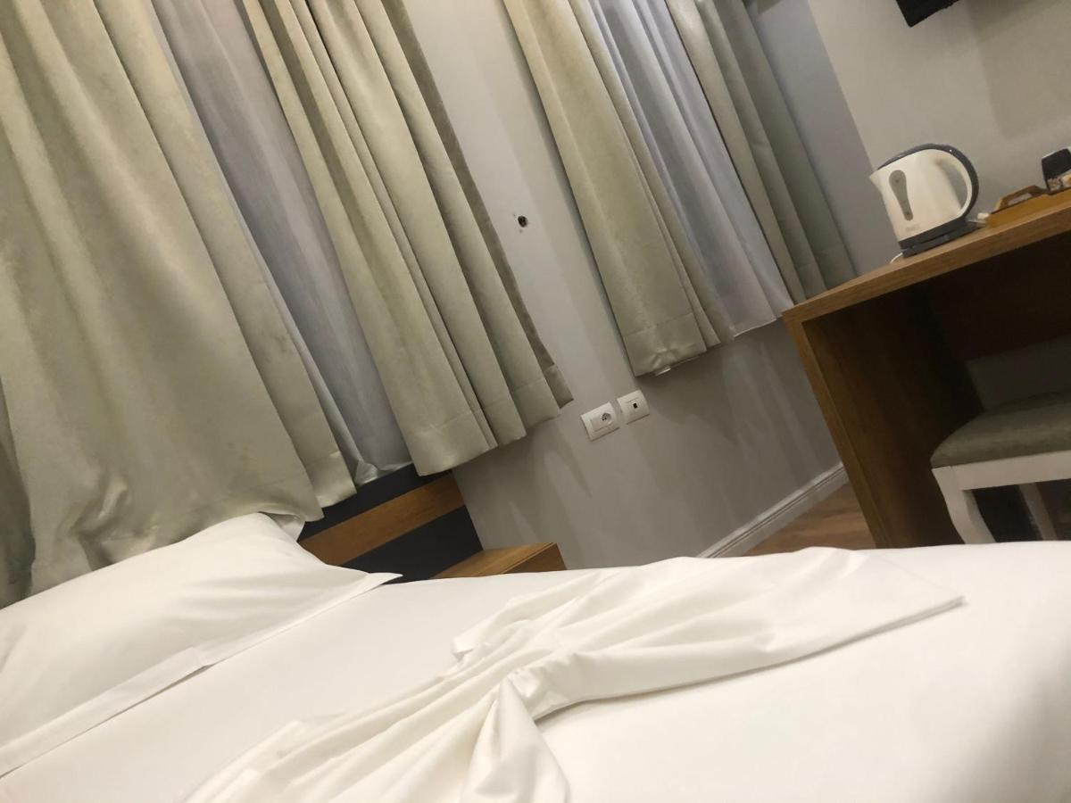 تيرانا Andys Rooms Hotel المظهر الخارجي الصورة