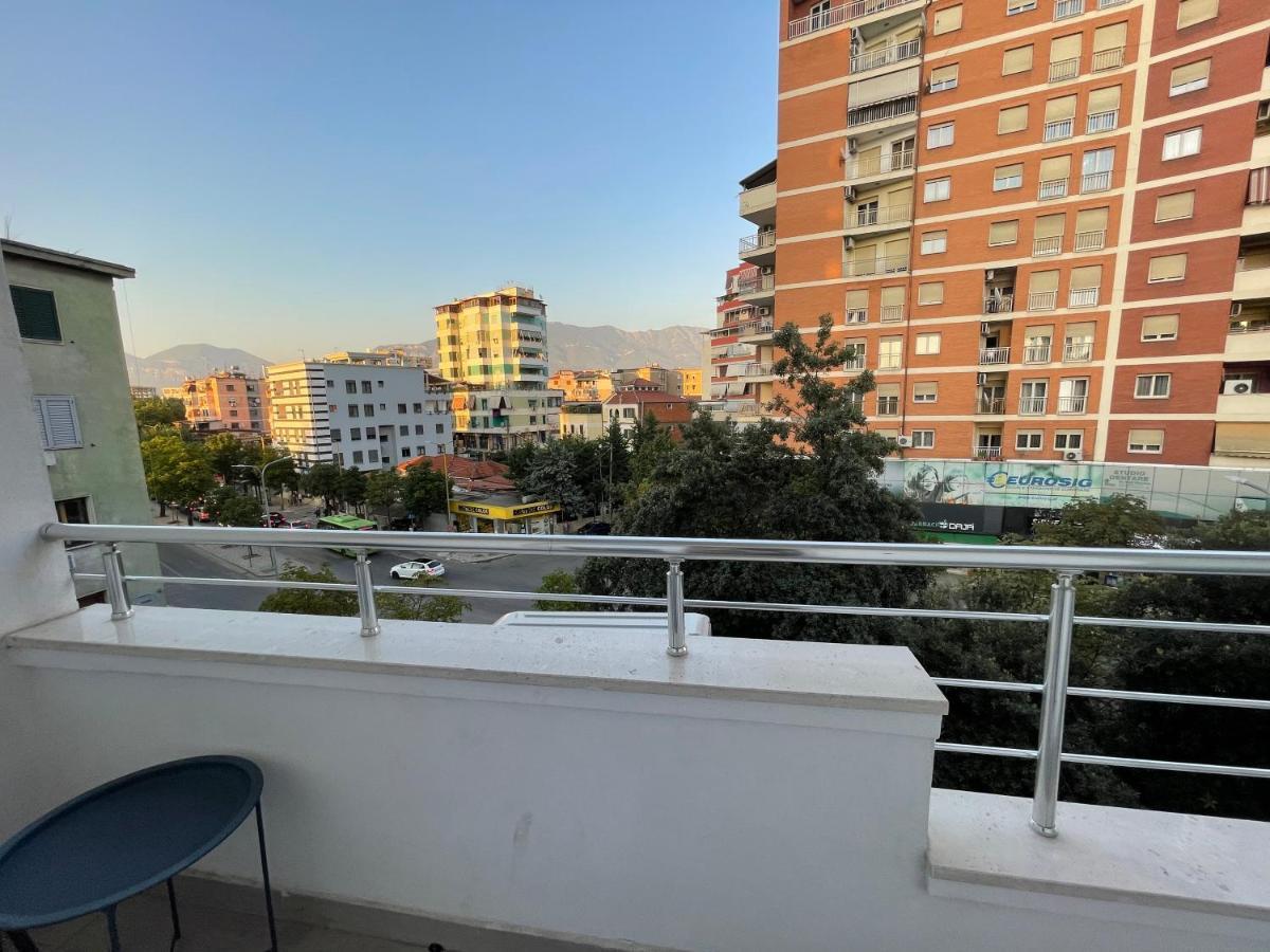 تيرانا Andys Rooms Hotel المظهر الخارجي الصورة