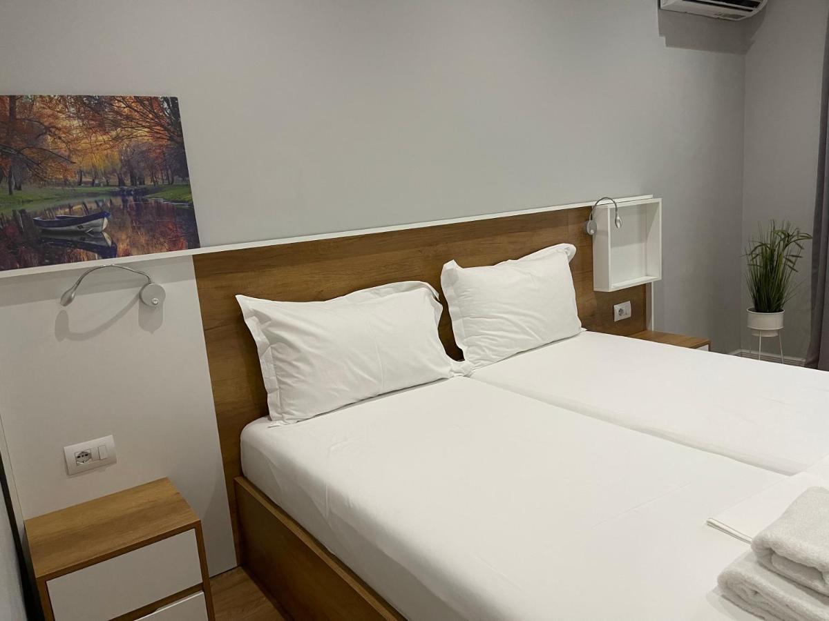 تيرانا Andys Rooms Hotel المظهر الخارجي الصورة