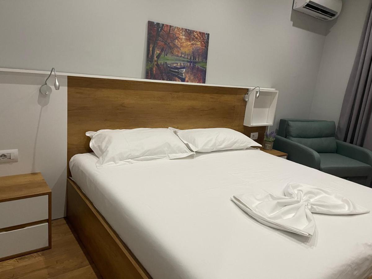 تيرانا Andys Rooms Hotel المظهر الخارجي الصورة